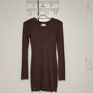 Aritzia Wilfred Long Sleeve Sweater Dress